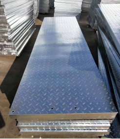 天津复合钢格栅板的优点